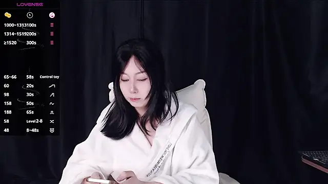 qianqian  online show from 03.22.26