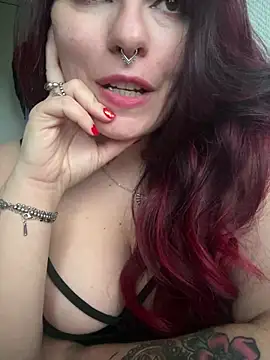 LunaMoongirl online show from 12.19.24