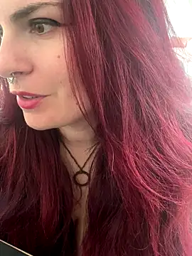 LunaMoongirl online show from 09.11.25