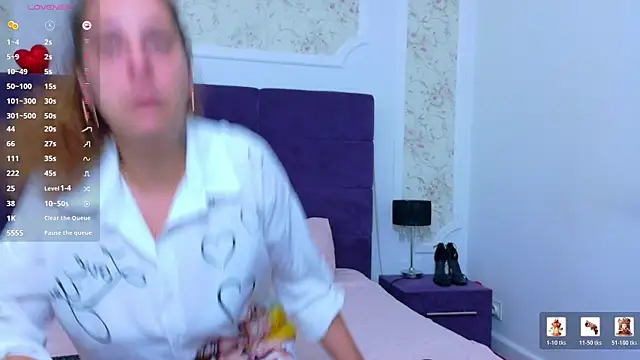 KarinaNoir online show from 07.09.26