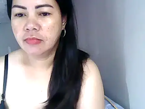 Snapshot of starlete69 chatting on 01.06.25 starlete69 online show from 01.06.25