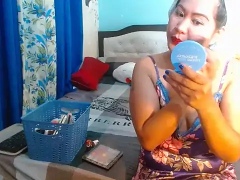 Snapshot of PearlOfAsia21 chatting on 12.03.25 PearlOfAsia21 online show from 12.03.25