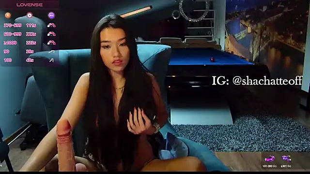 shachatteof online show from 10.15.25