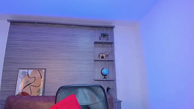 kimbrownn online show from 03.14.25