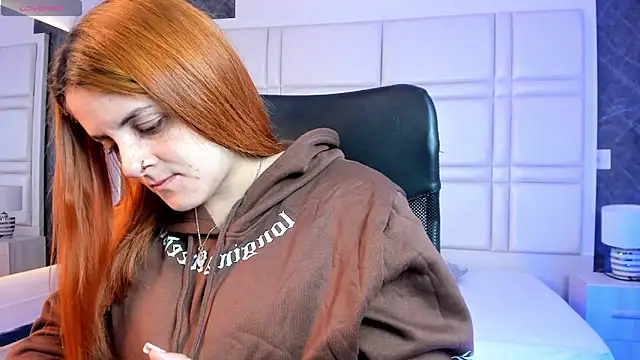 Snapshot of kimbrownn chatting on 06.19.26 kimbrownn online show from 06.19.26