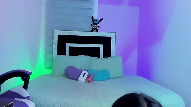 Snapshot of sophie_cute66 chatting on 10.07.25 sophie cute66 online show from 10.07.25