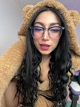 Snapshot of sophie_cute66 chatting on 01.16.26 sophie cute66 online show from 01.16.26