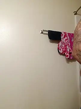 Snapshot of yellowwetfox chatting on 03.10.26 yellowwetfox online show from 03.10.26