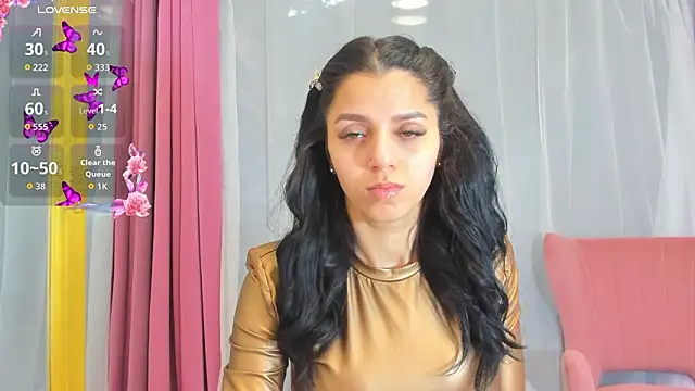 Snapshot of Sarabecker chatting on 02.28.26 Sarabecker online show from 02.28.26