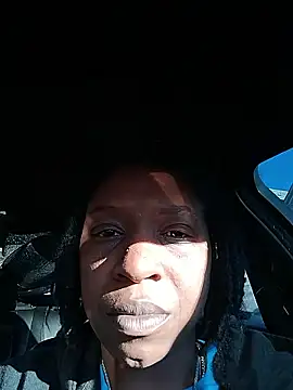 Snapshot of markquanna chatting on 01.15.26 markquanna online show from 01.15.26