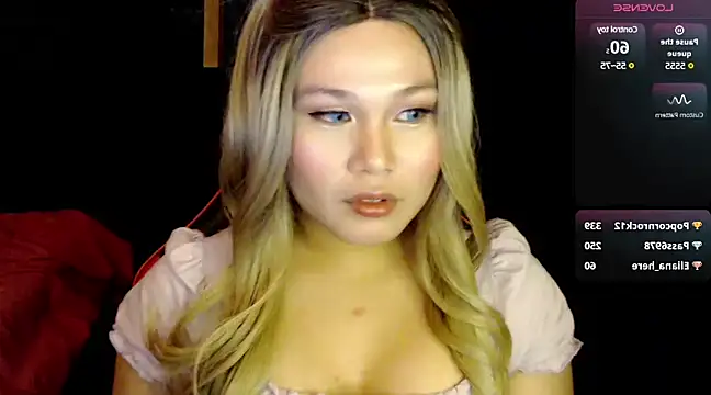 Snapshot of stacey_wills44 chatting on 12.20.24 stacey wills44 online show from 12.20.24