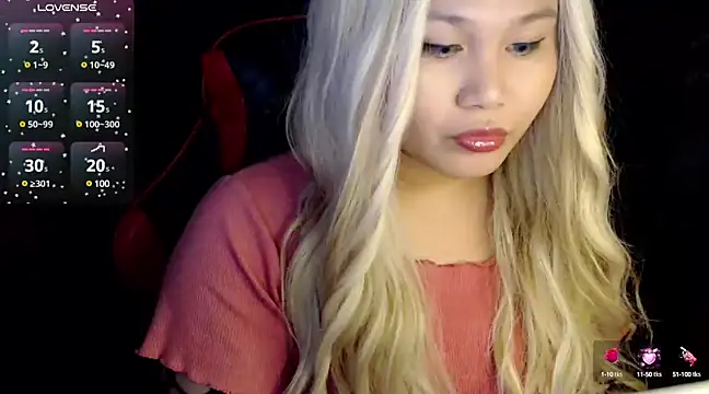 Snapshot of stacey_wills44 chatting on 03.16.25 stacey wills44 online show from 03.16.25