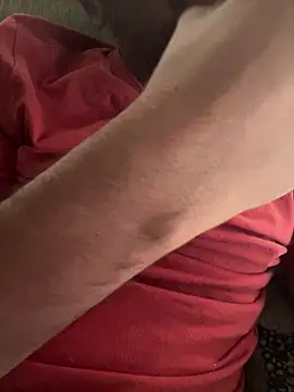 Snapshot of hotcuteguy_xxx1 chatting on 02.15.26 hotcuteguy xxx1 online show from 02.15.26