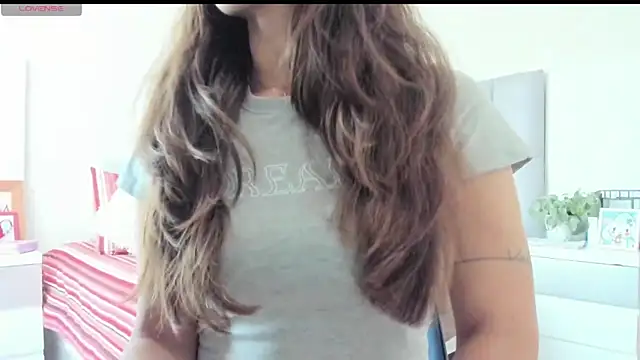 Snapshot of Charlotte7-7 chatting on 09.26.25 Charlotte7-7 online show from 09.26.25