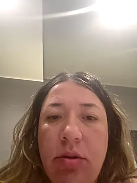 isabella rossse online show from 02.03.26