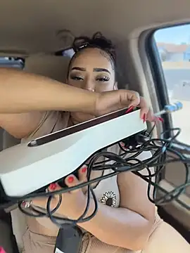 CarmelaAnthony online show from 05.01.26