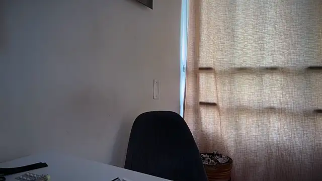 romeolovedark online show from 04.20.26