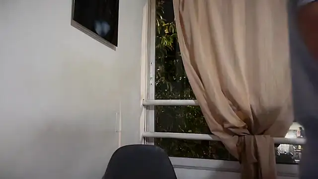 romeolovedark online show from 04.27.26