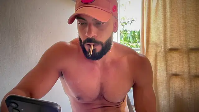 romeolovedark online show from 07.24.26