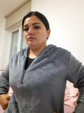 laura dirtyhot online show from 01.08.25