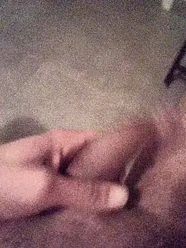 Snapshot of Invisiblesqz chatting on 01.15.26 Invisiblesqz online show from 01.15.26