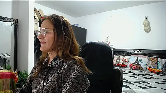 Xiimen online show from 01.09.25