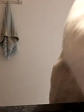 Snapshot of Moi_Lina chatting on 11.07.25 Moi Lina online show from 11.07.25