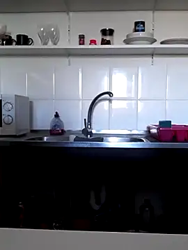 Snapshot of Moi_Lina chatting on 12.05.25 Moi Lina online show from 12.05.25