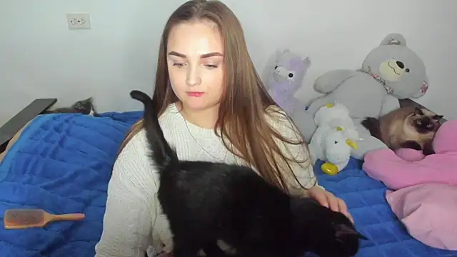 Snapshot of NataliEvans chatting on 09.17.25 NataliEvans online show from 09.17.25