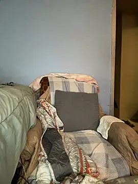 Snapshot of ChocolateBuns101 chatting on 01.14.25 ChocolateBuns101 online show from 01.14.25