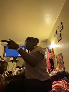 Snapshot of ChocolateBuns101 chatting on 01.19.26 ChocolateBuns101 online show from 01.19.26