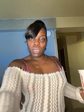 Snapshot of ChocolateBuns101 chatting on 02.15.26 ChocolateBuns101 online show from 02.15.26