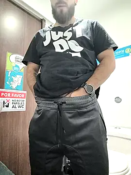 Snapshot of molok329 chatting on 01.10.26 molok329 online show from 01.10.26