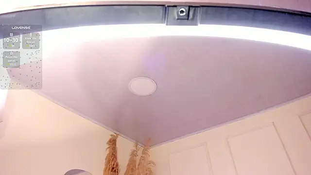 Snapshot of Amaraa_Lewis chatting on 01.24.25 Amaraa Lewis online show from 01.24.25