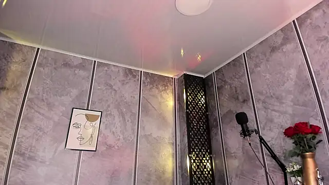 Snapshot of Amaraa_Lewis chatting on 02.12.25 Amaraa Lewis online show from 02.12.25