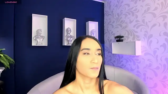 Snapshot of Amaraa_Lewis chatting on 03.17.25 Amaraa Lewis online show from 03.17.25