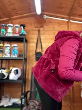 DaisyVibesss online show from 12.28.24