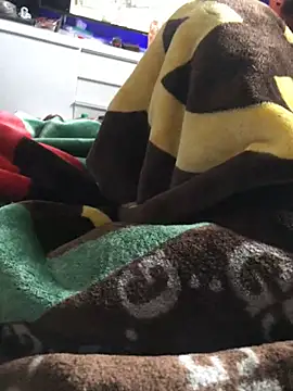 Hugetings online show from 01.02.25