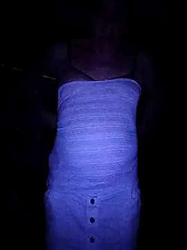 Snapshot of BabyloveXxX1 chatting on 09.30.25 BabyloveXxX1 online show from 09.30.25