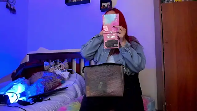 Snapshot of Cheerryll chatting on 02.09.25 Cheerryll online show from 02.09.25