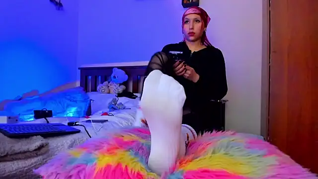 Snapshot of Cheerryll chatting on 02.14.25 Cheerryll online show from 02.14.25