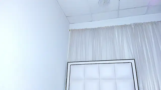 Kirara 22 online show from 05.27.26