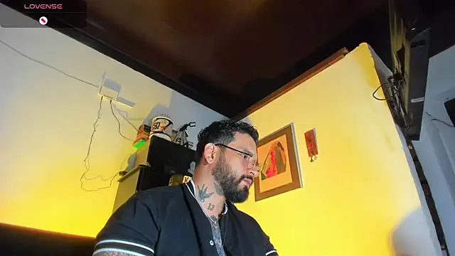 CamiloGray  online show from 09.29.25