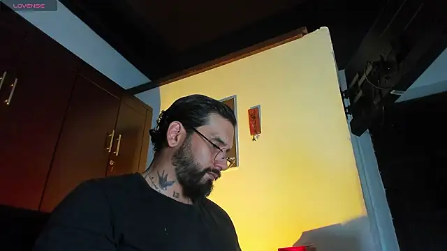 CamiloGray  online show from 02.18.26