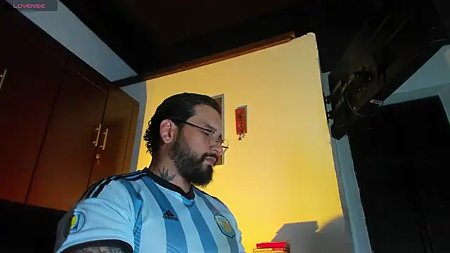 CamiloGray  online show from 02.19.26