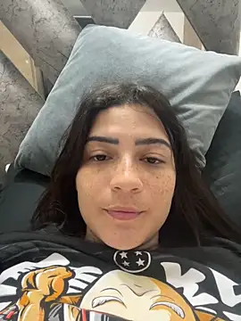 cutesarah  online show from 01.18.25