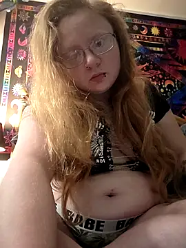 UpSetRedHead0018 online show from 11.19.25