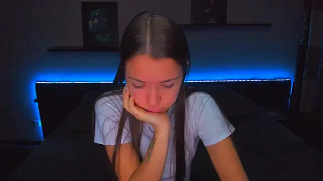 AlexaBarkley online show from 10.30.25