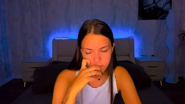 AlexaBarkley online show from 08.04.26