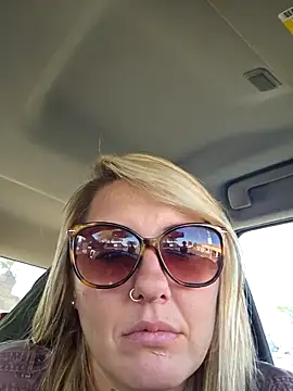 SheIsSomething online show from 01.23.25